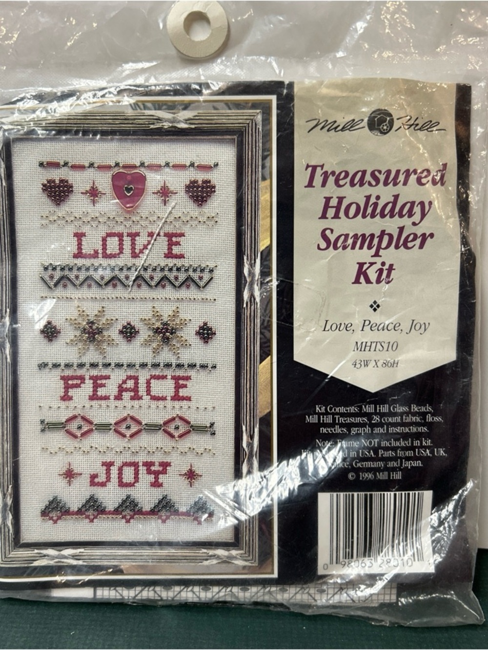 Mill Hill Treasured Holiday Sampler Kit - Love Peace Joy (Pink & White)